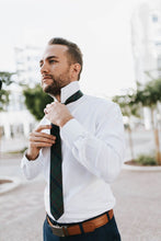 Load image into Gallery viewer, Scot missionary tie