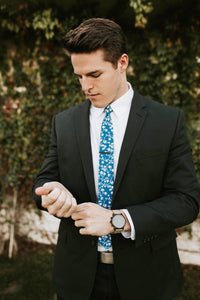Crater missionary tie