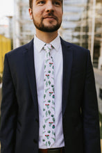 Load image into Gallery viewer, Oasis missionary tie