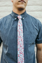 Load image into Gallery viewer, Holland missionary tie